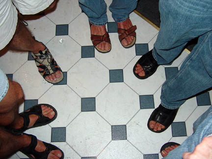 feet